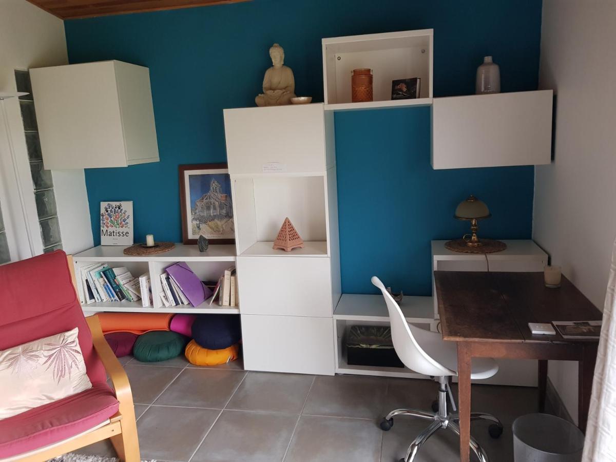 Chambre Avec Salle De Bains Privative Boutiers-Saint-Trojan Buitenkant foto